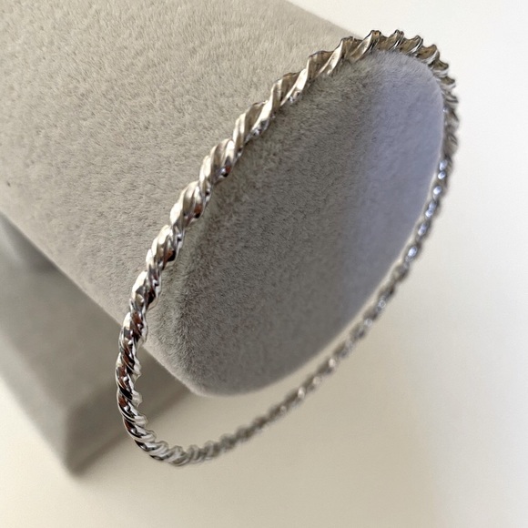925 Silver handmade twisted bangle rhodium plated - Picture 2 of 4